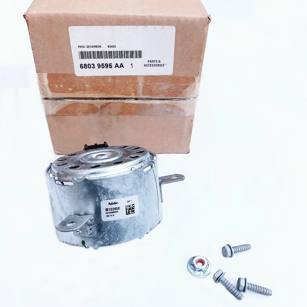 Heat Sink Fan Motor, 68039595AA, Suitable For: 2.8L, 3.8L, Wrangler JK, J3,2007-2019