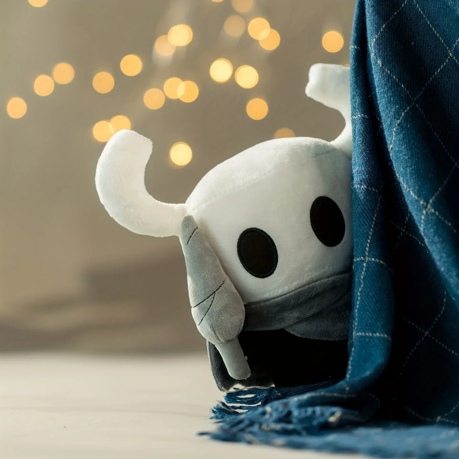

10.63inch Hollow Knight Plush Toy Soft Stuffed Animal Cartoon Game Hollow Perfect Birthday Holiday Gift for Boys Collection Toys