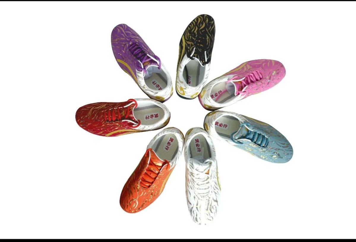 Classic Brand Martial Arts Shoes Mens Womens Black White Tai Chi Shoes Designer Sneakers Couples Unisex Brand