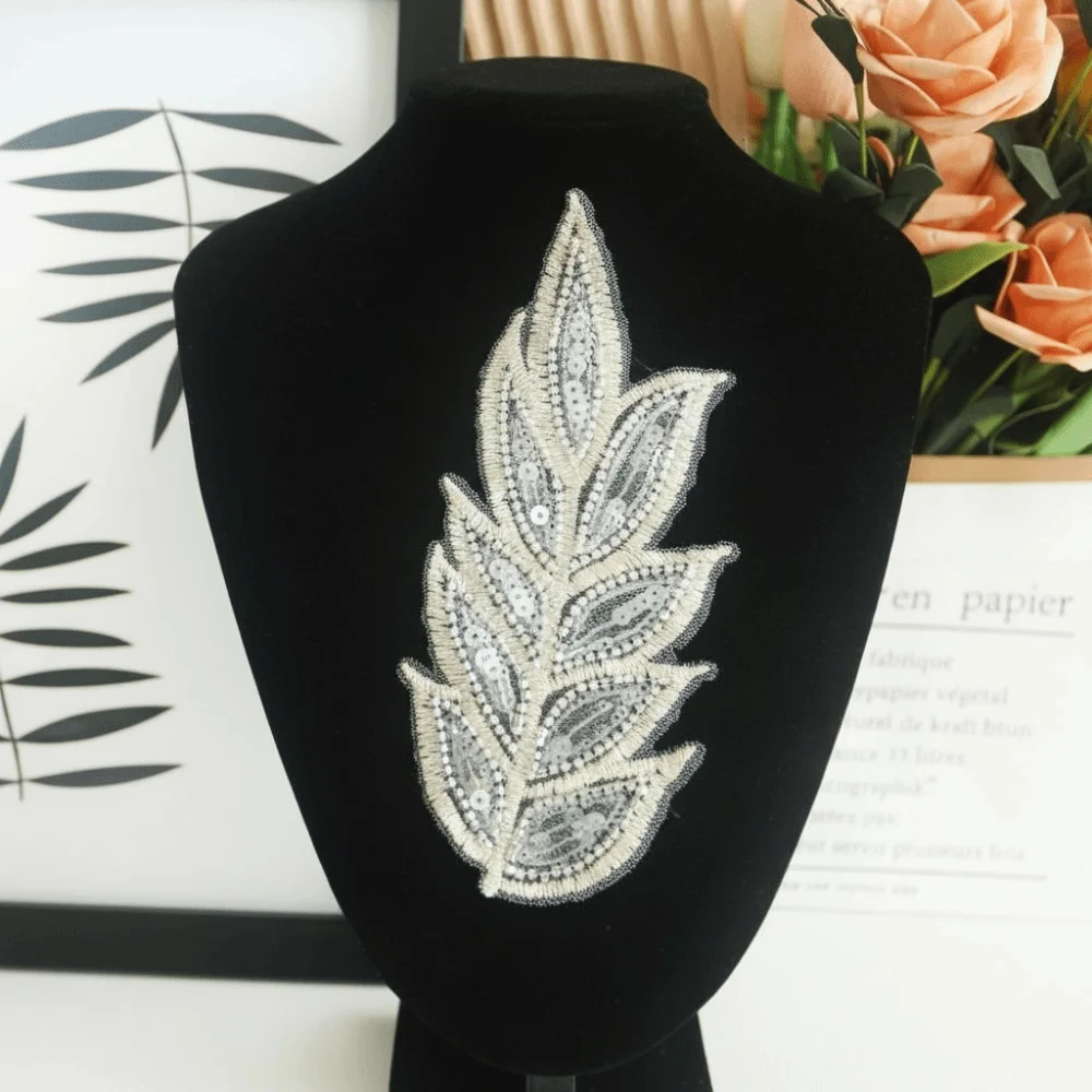 Black White 3D Sequins Beaded Patches Flower Leaves Design Bridal Veil Lace Clothing Patch 9cm Wedding Gown Clothing Headwear