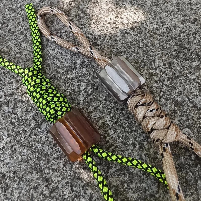 Gear shaped rope pendant,titanium alloy PEI tactical knife  DIY keychain EDC tool pendant umbrella rope weaving,flashlight Ultem