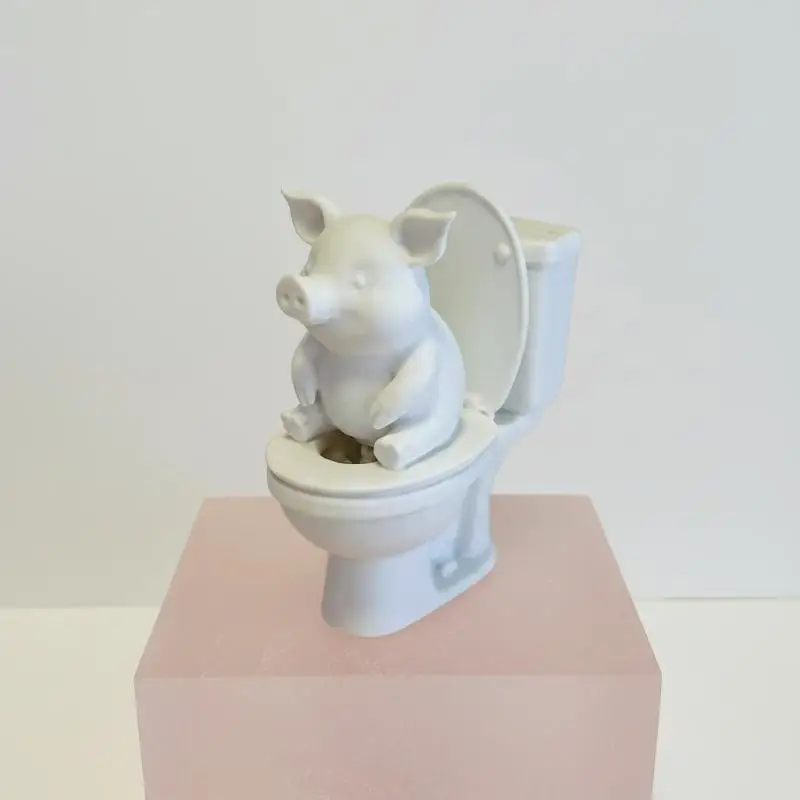 Cute 3D Printed Pig Toilet Wall Decor Fine Craftsmanship Perfect For Bathroom Home Decoration Funny Gift