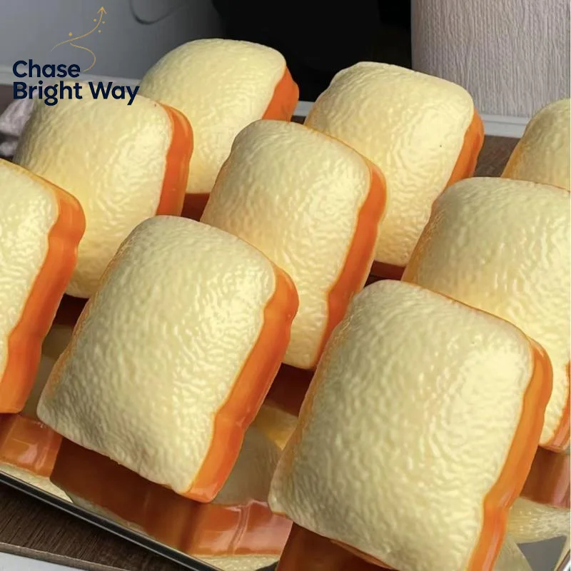 Creative Simulation Toast Pinching Soft And Slow-rebound Toast Kneading Ornament Office Desktop Artware For Relieving Pressure