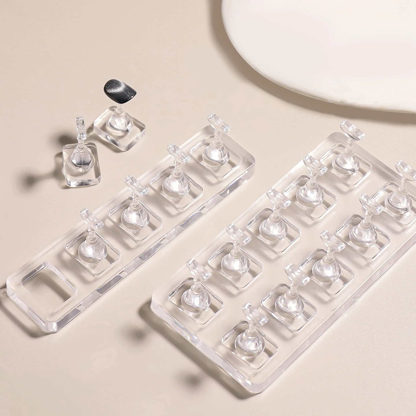 

5/10pcs Transparent Acrylic Nail Holder For False Nail Tips DIY Press On Nails Practice Display Stand Nail Tips Showing Shelves