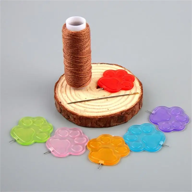 HX6D 20pcs مجموعة أدوات الخياطة Set s Paw Needle Threader لإبر العين الصغيرة ، مصنوعة من المعادن والبلاستيك