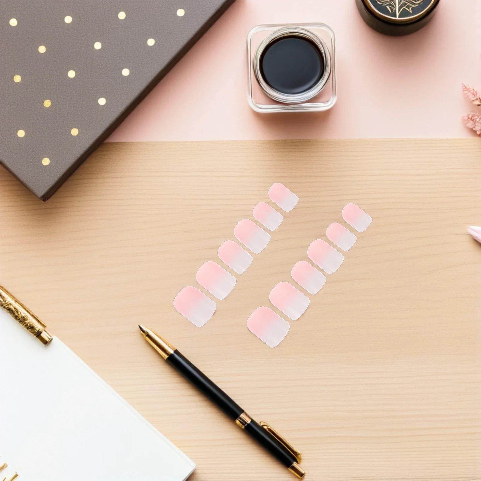 24 szt. 6 Zestawów Paznokci Sztucznych Krótkie Kwadratowe Pełne Pokrycie Różowy Gradient Sztuczne Paznokcie Dla Kobiet Manicure Ślubne Przedłużanie Paznokci Na Imprezę