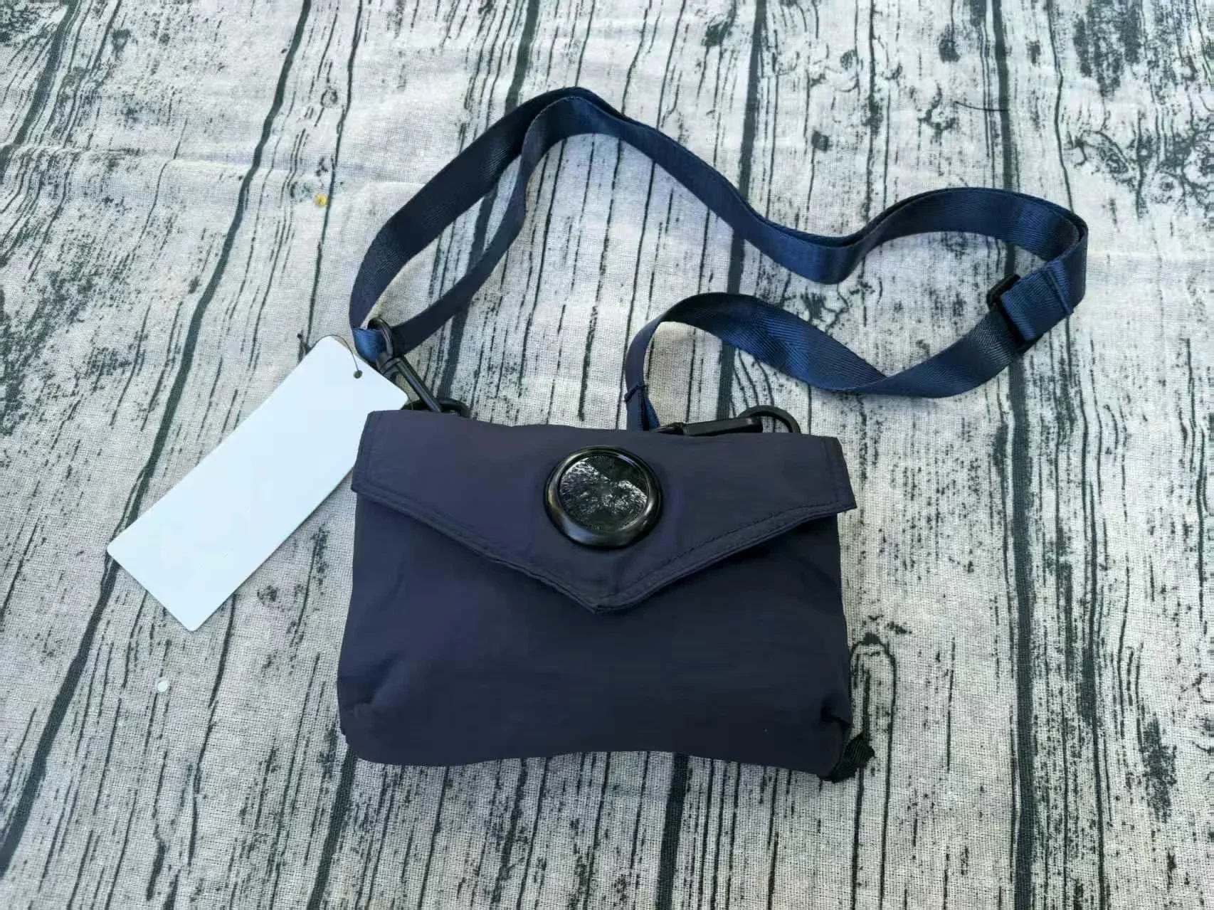 2025 New Style Casual Sports Waist Bag, Multi-functional, Fashionable and Large-capacity Single-shoulder Bag