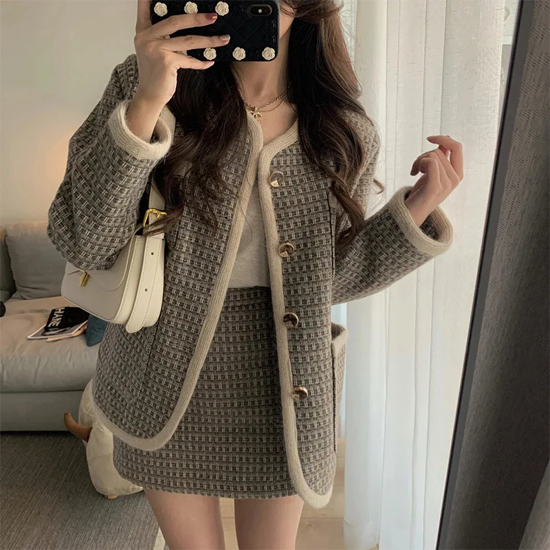 

Spring and Autumn Women's Skirt Suits Senior Celebrity Career Vintage Plaid Loose Blazer Coat Top Mini Skirt 2pcs Matching Set