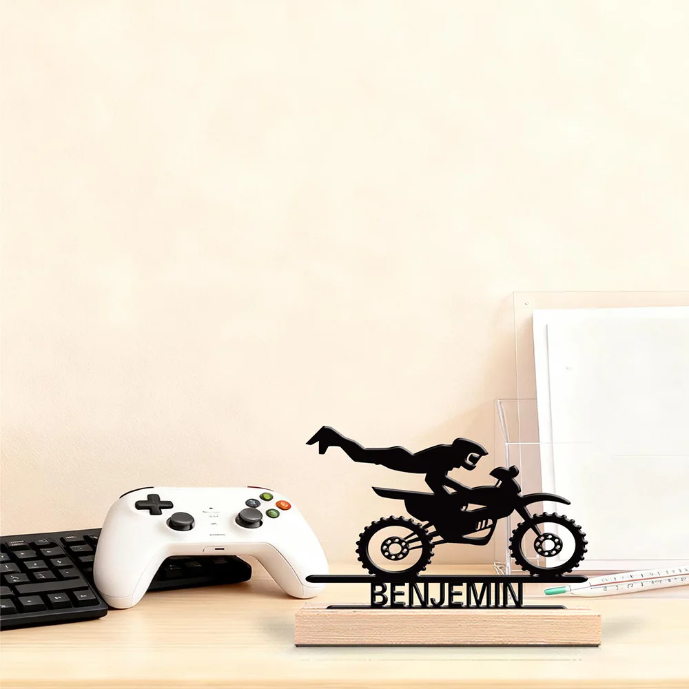 1pc Fashion Upside-down motorcyclist Customizable Name Tin Statue Iron Ornament Tin Sculpture With Wood Base Art Crafts