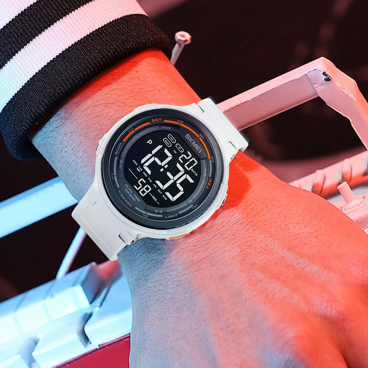 SKMEI العد التنازلي ساعة رقمية للرجال النساء الساعات الرياضية موضة التمويه 5Bar إضاءة مقاومة للماء ضوء ساعة اليد وسوار