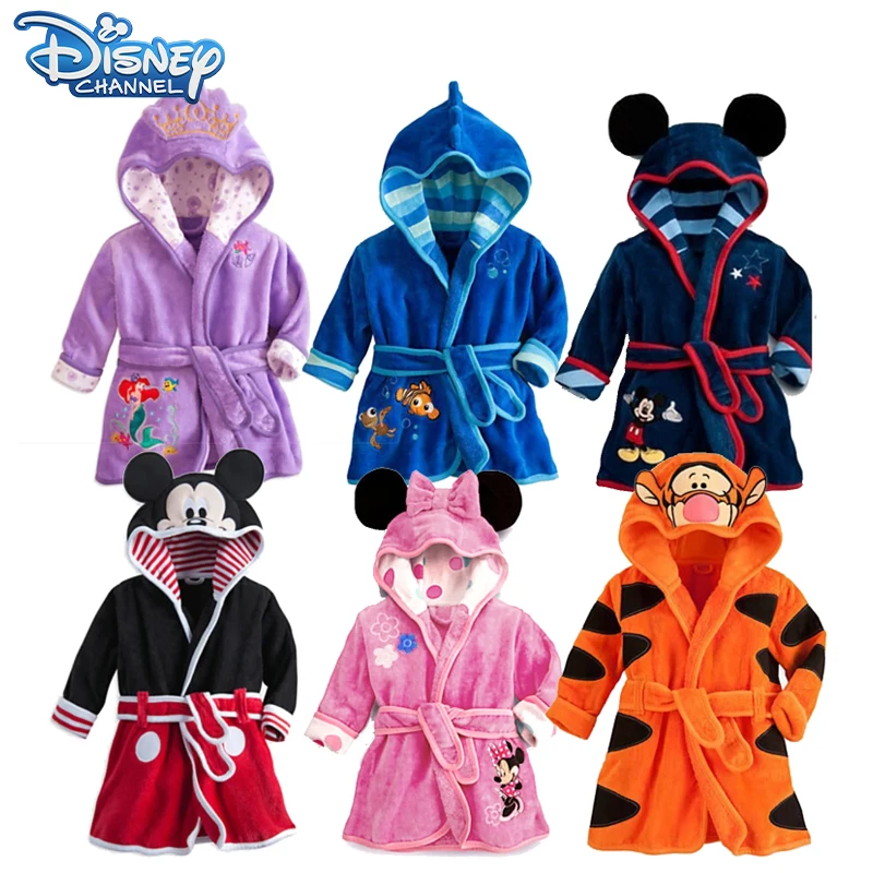 Детская фланелевая ночная рубашка «Микки и Минни Маус» Детская фланелевая ночная рубашка «Микки и Минни Маус»