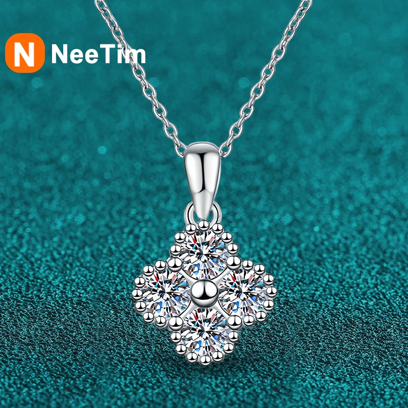 NeeTim Full Real MoissaniteNecklace For Women Four Leaf Clover Pendant S925 Sterling Silver Wedding Party Bridal Fine Jewelry