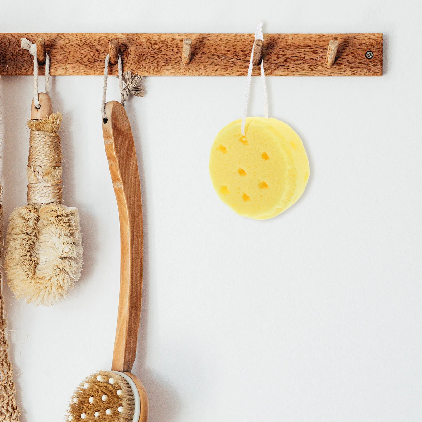 

4Pcs Body Sponge Dual Sided Shower Loofah Strong Adsorption Bath Scrubber Shower Essential for Women Men Bath Sponge