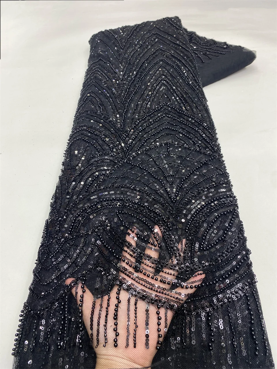 

5 Yards Luxury High-end Beaded Fabric Heavy Sequins Embroidery Fabric Fashion French Tulle Mesh Lace Fabric for Wedding NXZ6342