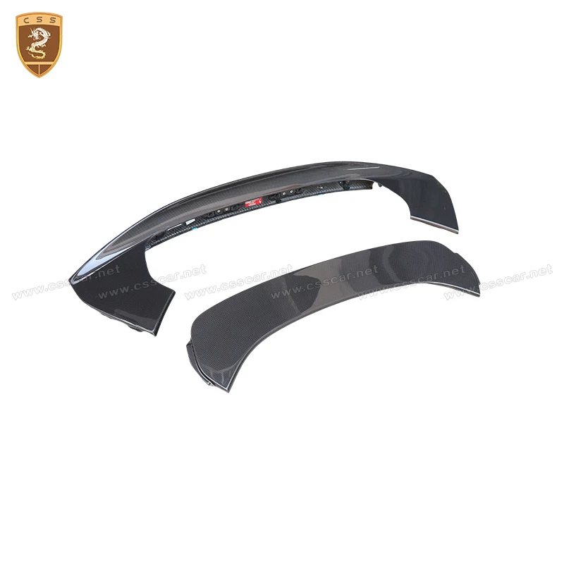 Car Tail Wing Decoration Rear Trunk Spoiler Bodykit For Ferrari SF90 OEM Replace Style Carbon Fiber Rear Roof Lip Spoiler Wing