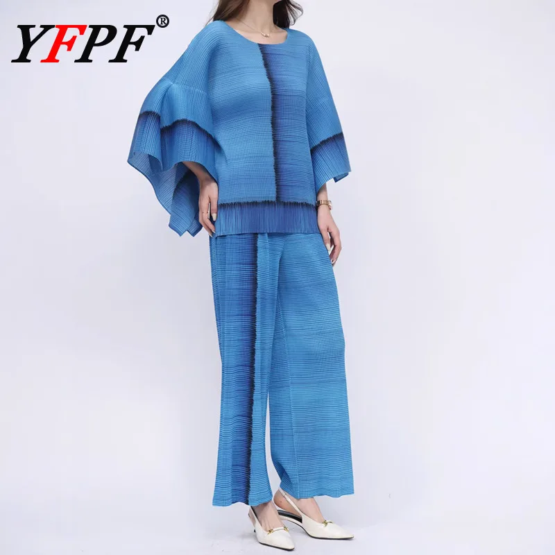 

YFPF 2025 модный плиссированный комплект из 2 предметов с принтом для женщин, блузка с расклешенными рукавами + длинные брюки, повседневная новая женская одежда 3A255