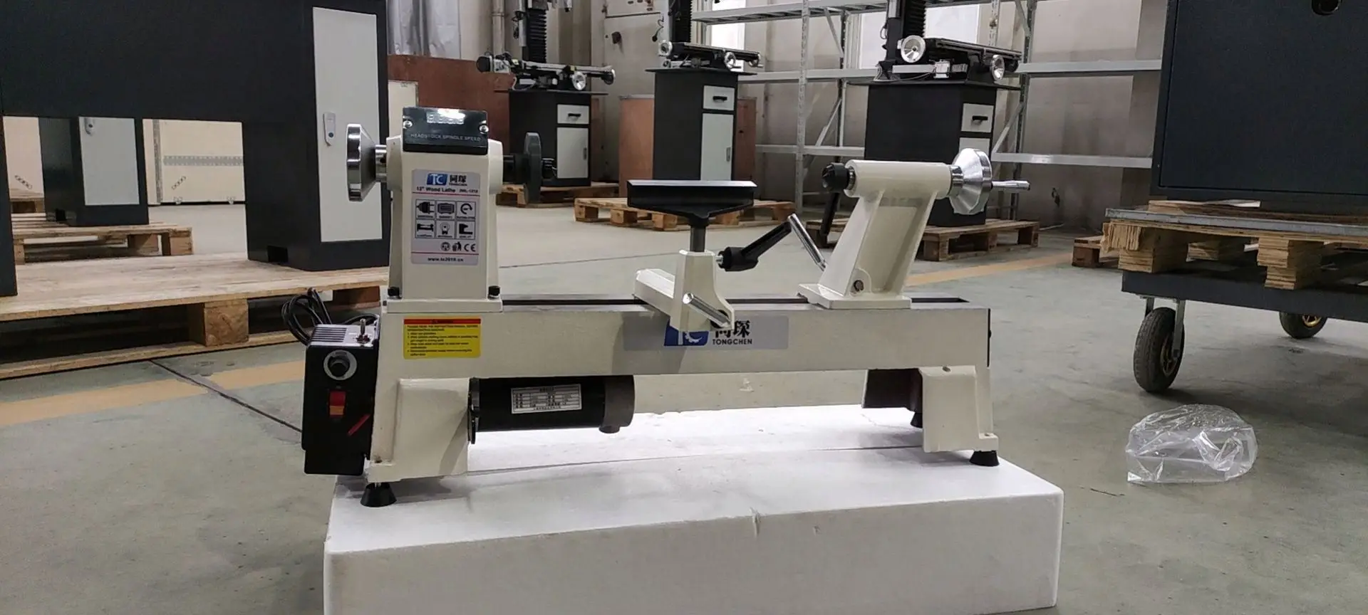Woodworking CVT Lathe Milling Machine Mini Small Woodworking Tools 550W Digital Display -/-
