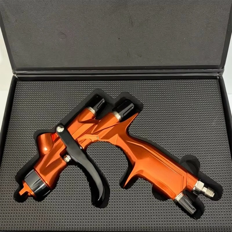 Gravity Feed Air Spray Gun 1.3mm Nozzle 600ml Cup Aluminum Alloy Car Paint Gun for Water‑Based Coating Spraying Tool