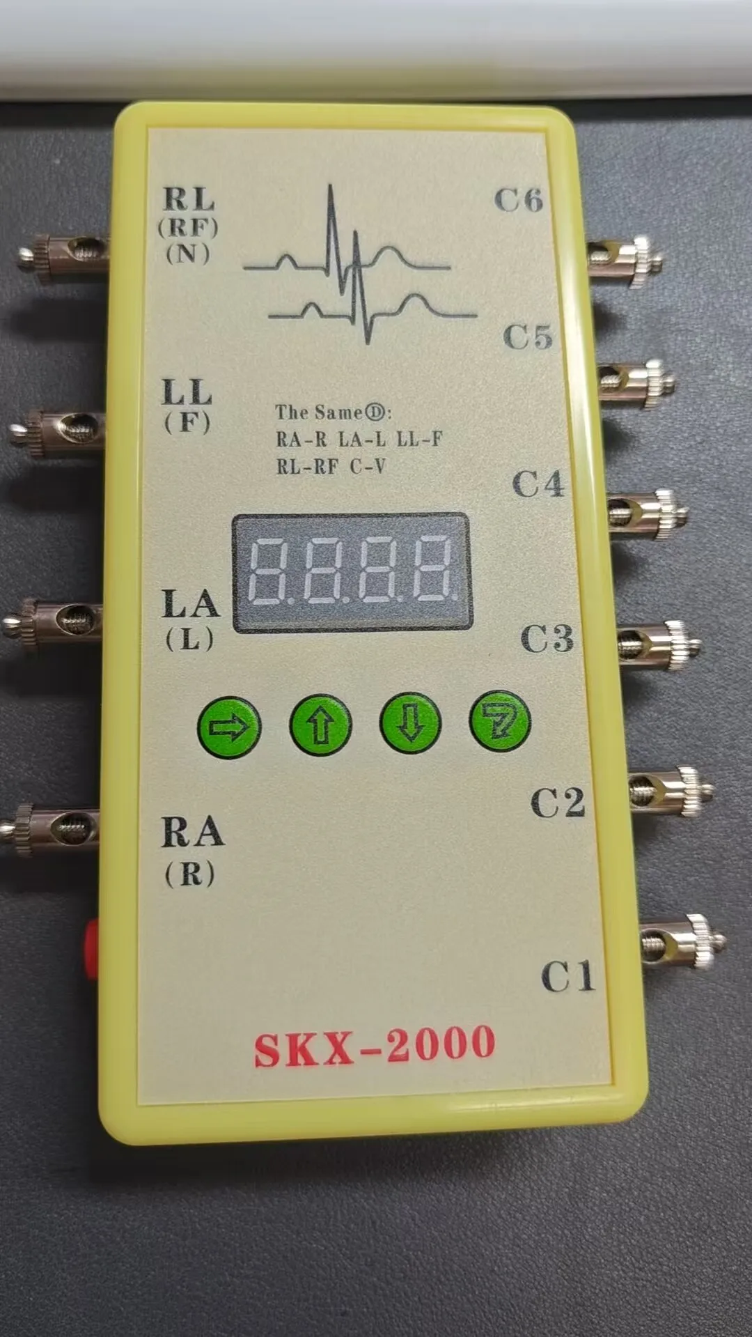 Vital Sign Simulator SKX-2000C Ecg Signal Generator Simulator ECG Signal Simulation