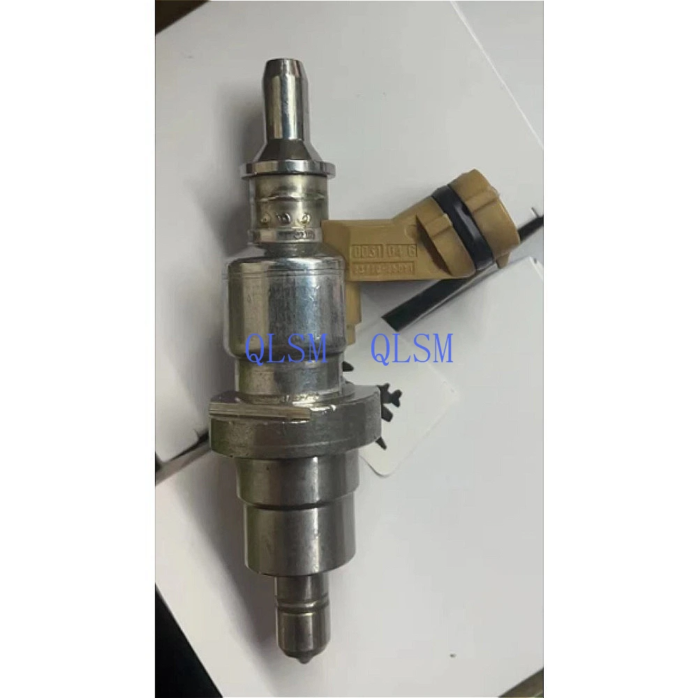 

OEM 23710-26011 Exhaust Fuel Injector For Toyota RAV4 Avensis Lexus IS220d 2.2L Diesel D-4D 23710-26010 Nozzle