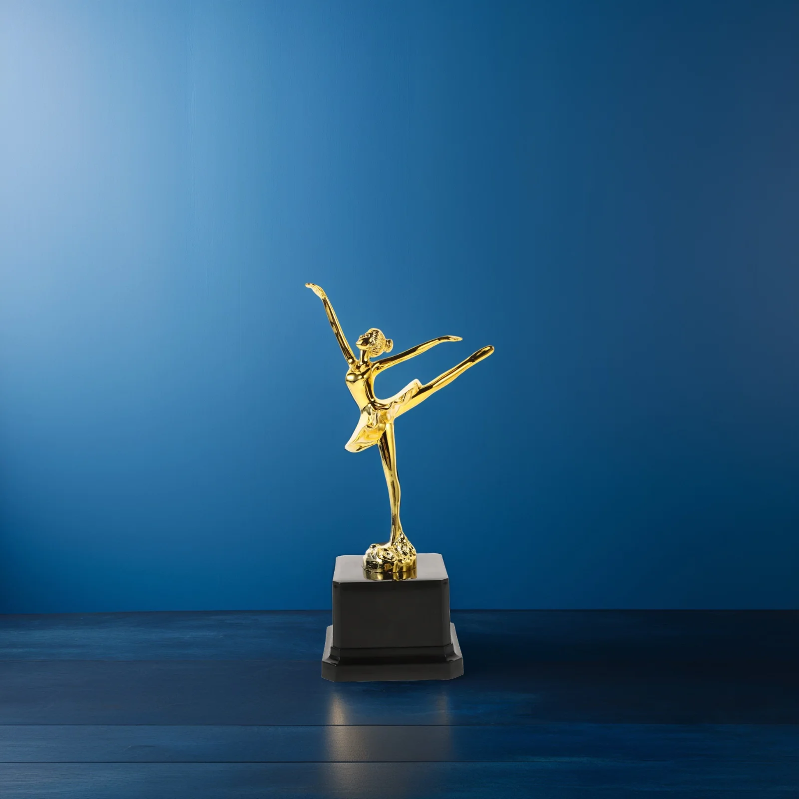 

Creative Dance for Ballet Latin Competition Plastic Award Party Participation Trophy Dance Competition Trophy Kids Adults Small