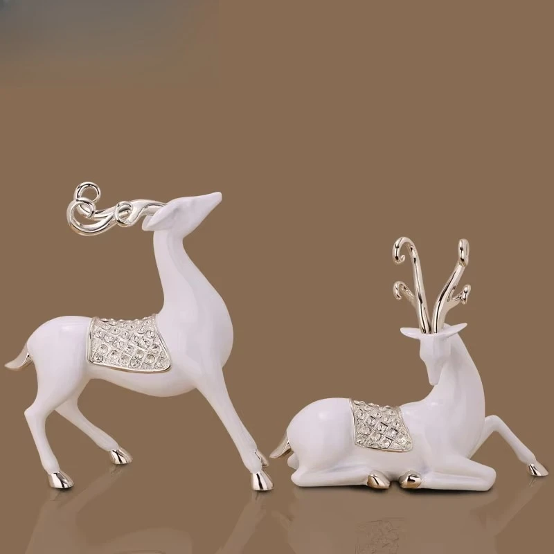 wholesale Christmas Table Decoration Resin Animal Sculpture Sika Deer Statue