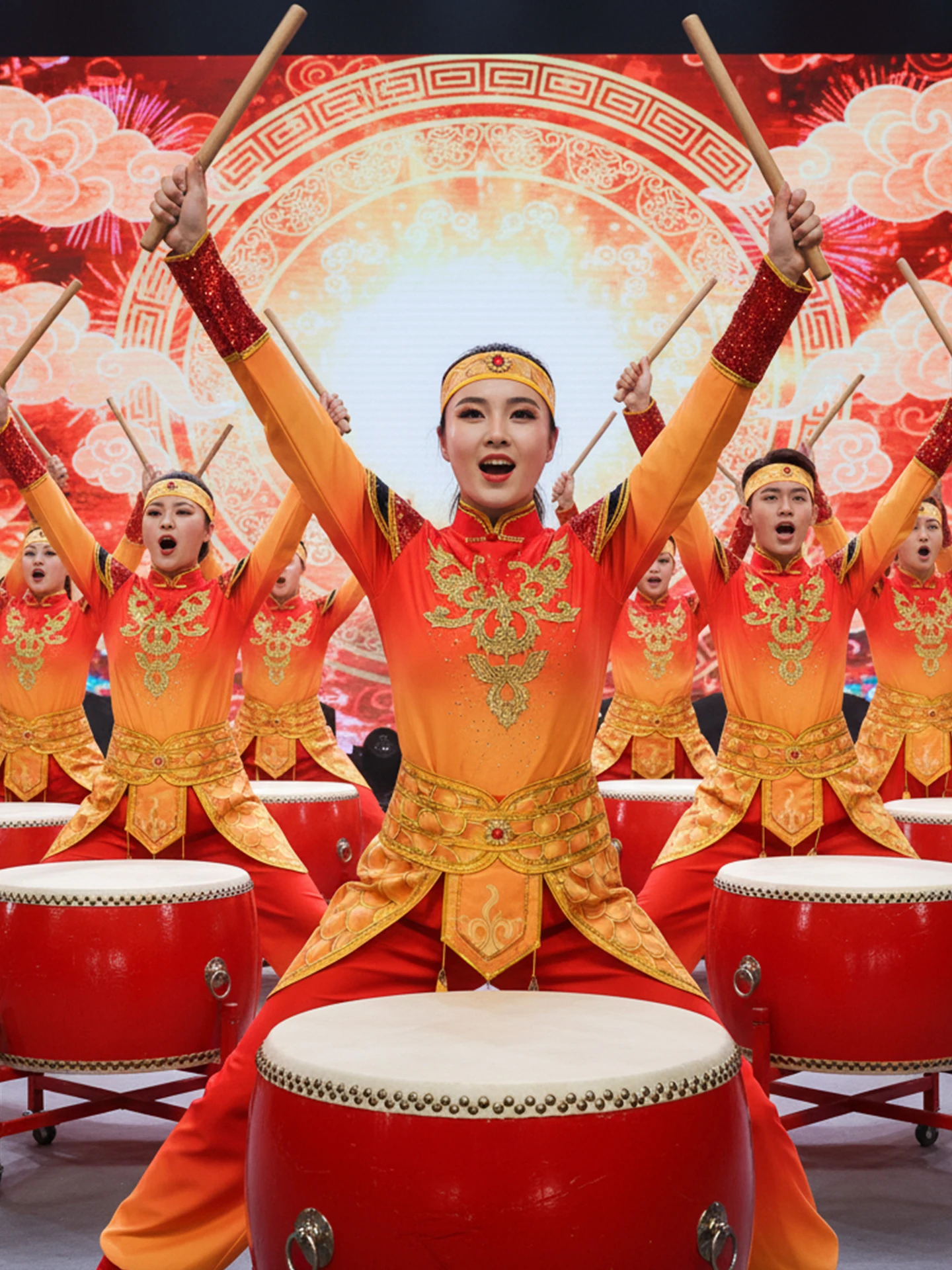 

2026 New Adult Drum Performance Clothing Men Women Dragon Dance Waist Drum Wind Drum Opening Dance Gong Winter Stage Costume