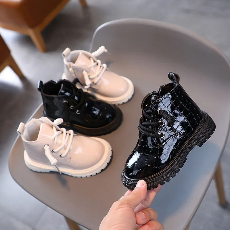 Children Ankle Boots 2023 Autumn Boys Patent Leather Shoes British Style Retro Girls Shoes Fashion Toddler Non-slip Snow Boots