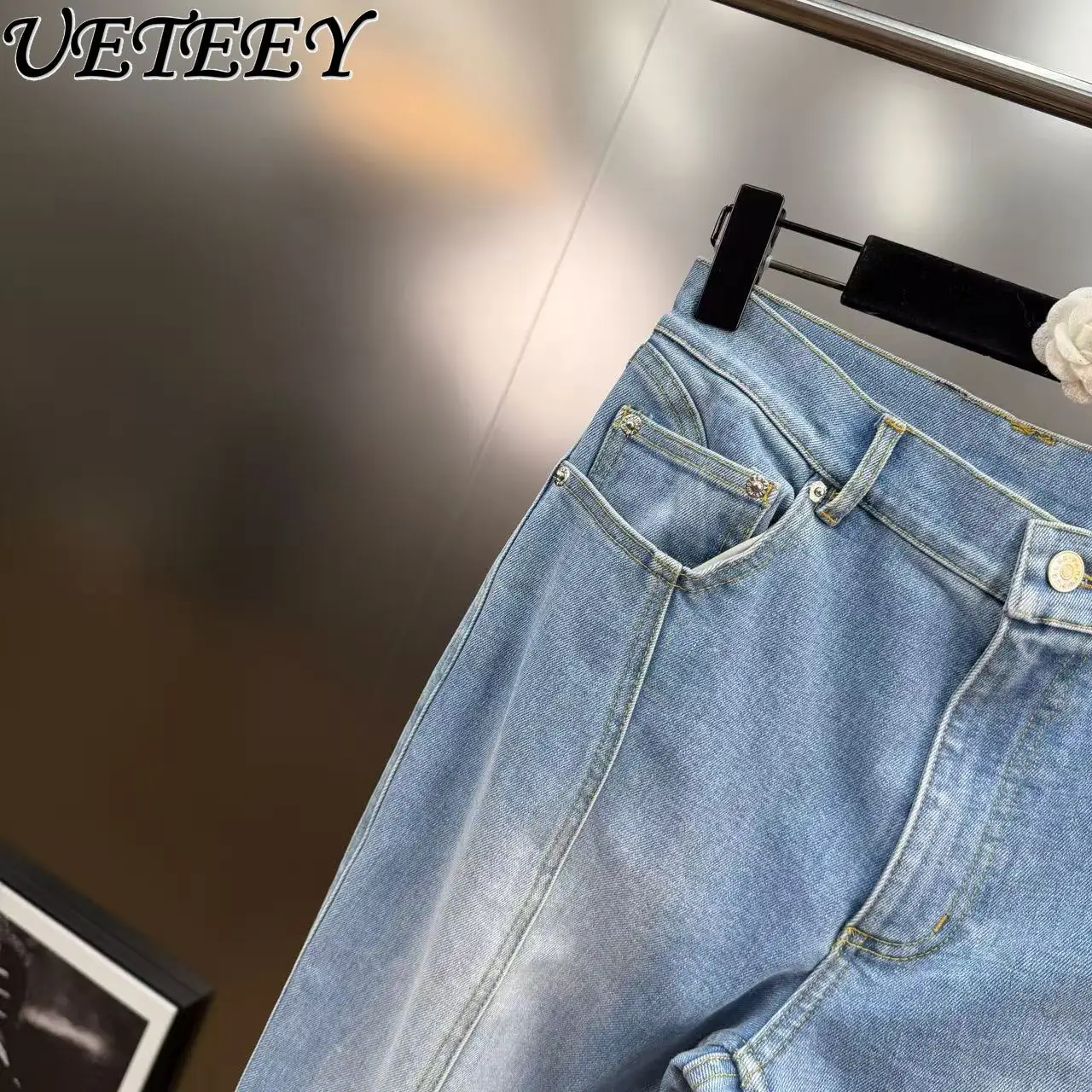 Pantaloni di jeans da donna di design di nicchia 2026 Primavera alta elasticità spacco laterale anello di ferro elasticizzato Slim Fit Hot Girl Jeans Vintage Mujer