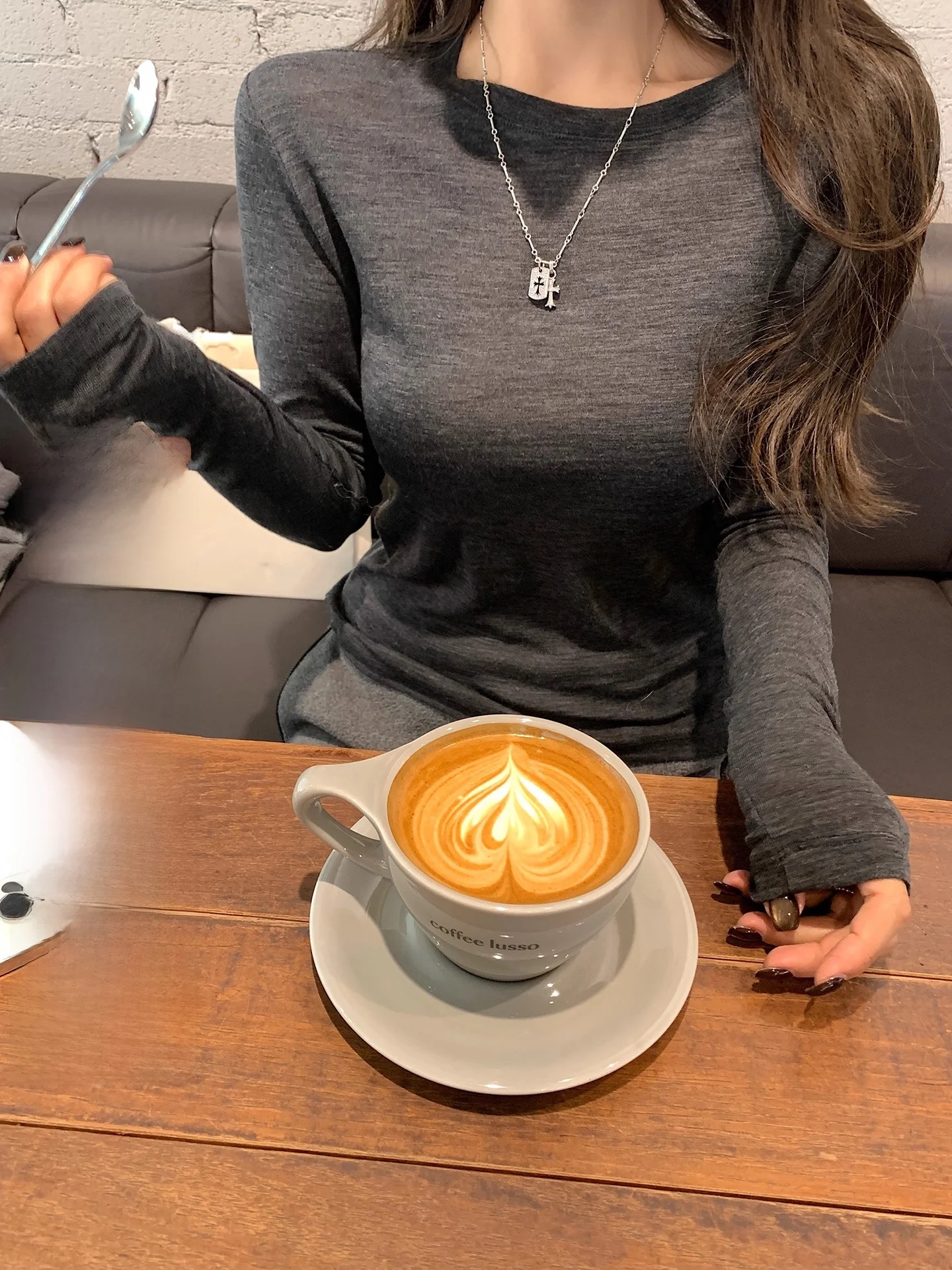 

Lilylikes Ultra-Fine Long Sve Wool Tee 00% Australian Wool High-Quali Simple Casual Women's T-irt Stand Fit