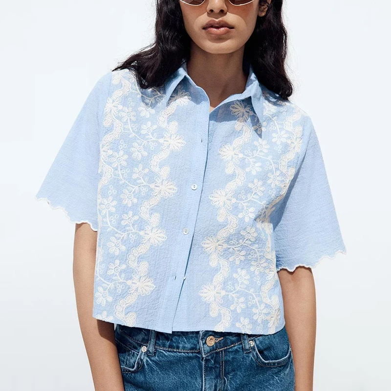 قميص قصير عصري مطرز للنساء صيف 2025 وصول جديد من ألياف البوليستر بأكمام عادية الطول #4