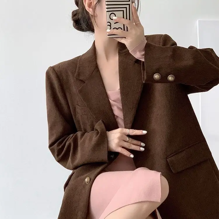 Women\'s Autumn/winter British Style Short Corduroy Blazer Coats Vintage Casual Solid Color Loose Single Breasted Suit Jackets