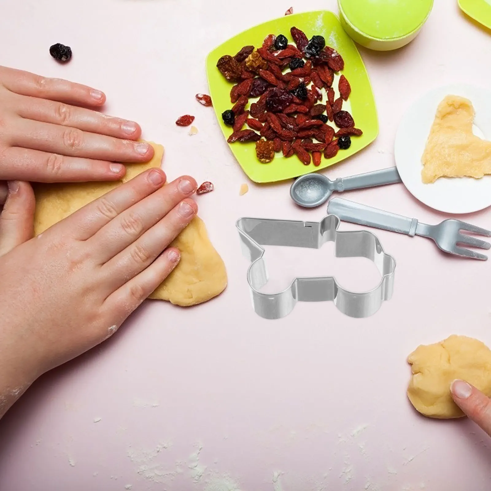 

7Pcs Construction Trucks Cookie Cutters Set Stainless Steel Baking Mold for Kids Party Cake Fondant Biscuit Tools