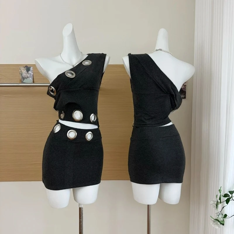 فستان عتيق بتصميم على الطراز الأمريكي صيفي بدون أكتاف مثير غير منتظم Y2k فستان قصير ضيق للحفلات الكورية #1