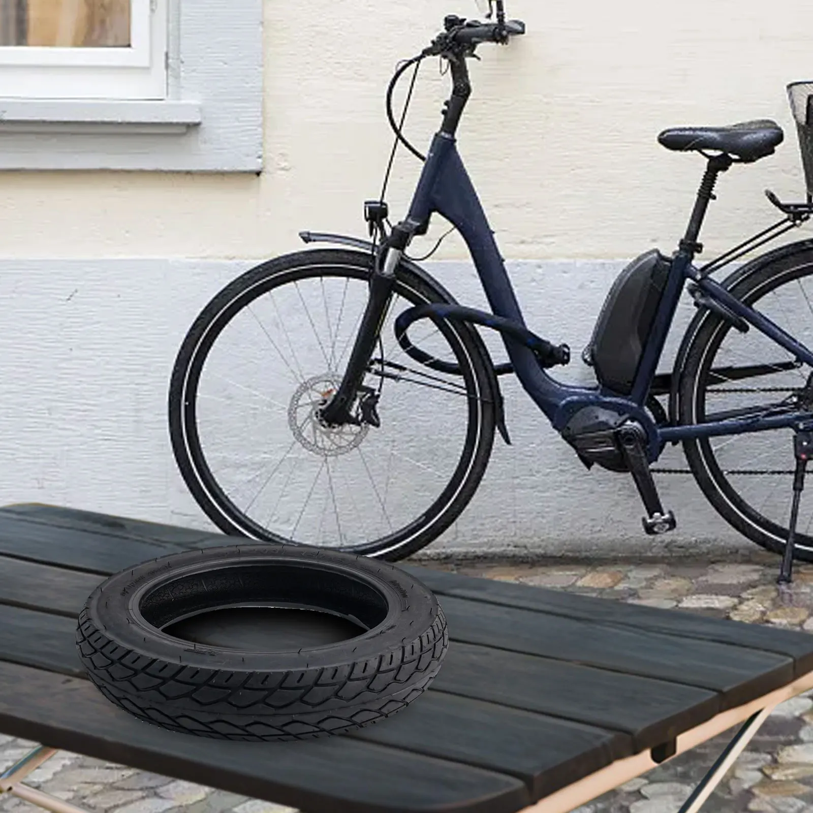 

12-дюймовая бесконтабельная шина для электрических электронных велосипедов 12/2x2/4(62203) Надежная резиновая композиция для повышенного длительного действия