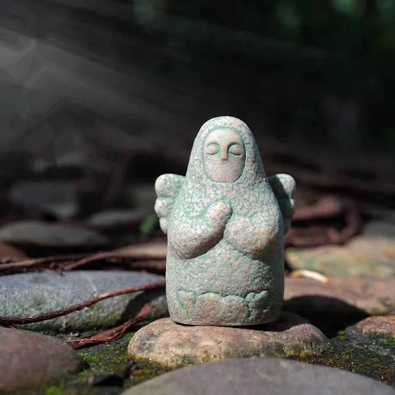 Cursed Muse Statue BOTW Stone Statue Zelda Game Props Collectible Tabletop Decorations