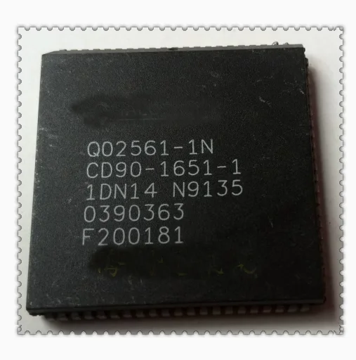 Q0256I-1N PLCC84 (Produktmenge: 1 Stück)