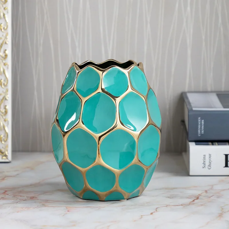 

Ceramics Vase Creative Geometric Patterns Electroplated Flower Arrangement Vase European Style