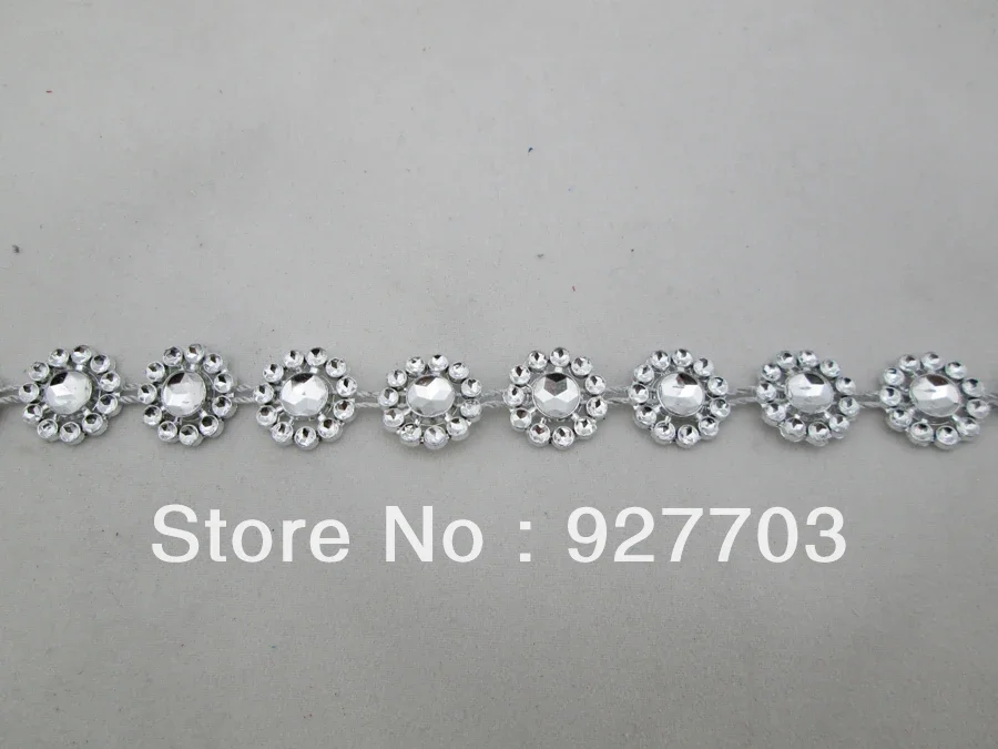 9 Meters Round Silver Sparkle Rhinestone Crystal Diamond Chain Plastic Mesh