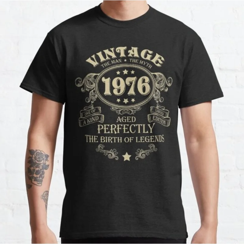 

Made In 1976 - All Original Parts Birthday 1976 Limited Edition Gift T-Shirt 100% cotton printed Short Sleeve Graphic clothes