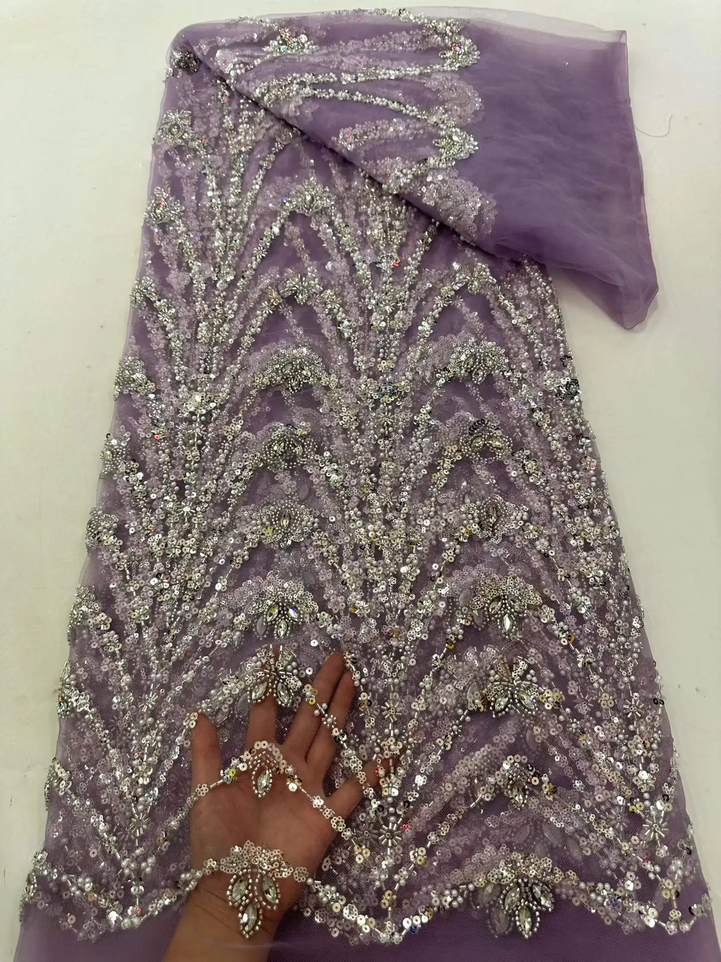 

High Quality Embroidery Sequins Lace Fabric African Bead Lace Fabric Luxury Nigerian Sequin Mesh Lace Fabric Wedding Party Dress