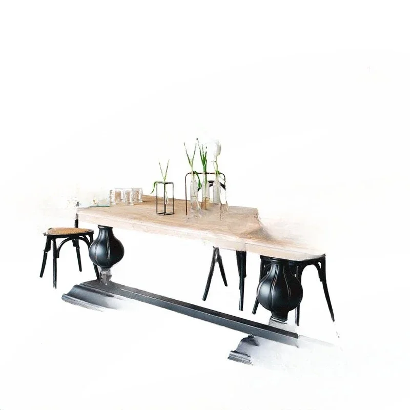 

Бревенчатая массив дерева, большой стол в американском стиле, прямоугольный обеденный стол, элитный ресторан в стиле ретро.