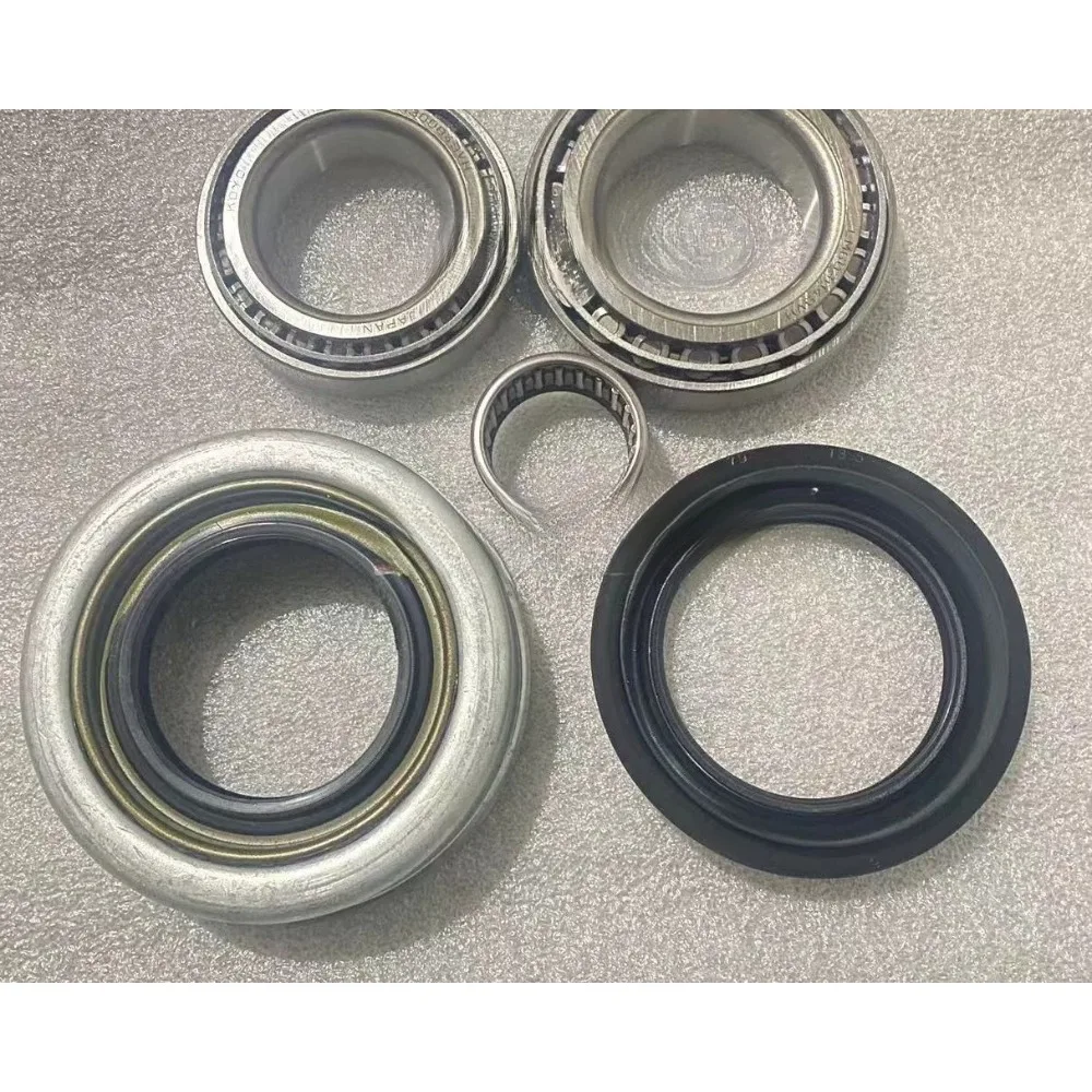 Front Wheel Bearings Hub Bearing Oil Seals Horn Bearings for BAIC BJ40 BJ40L BJ40 Brand New Genuine