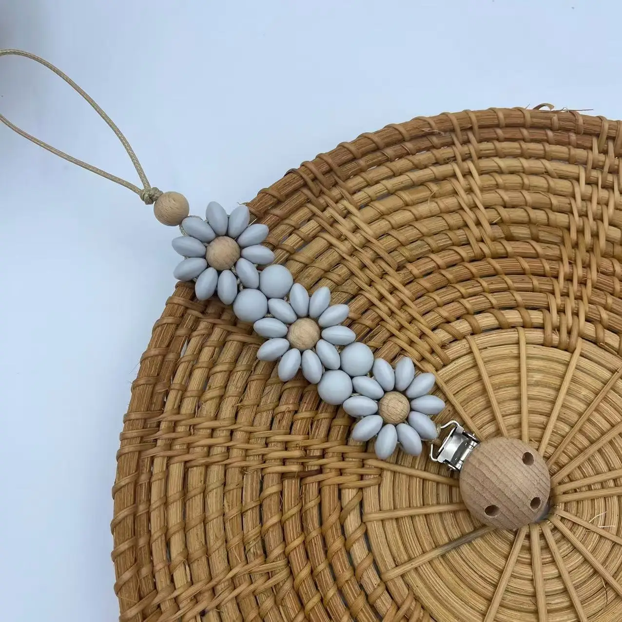 Benutzerdefinierte Name Holz personalisierte Baby Schnuller Kette Silikon Perle Schnuller Nippel Halter Schutz Beißring Anhänger Neugeborenen Geschenk Zeug