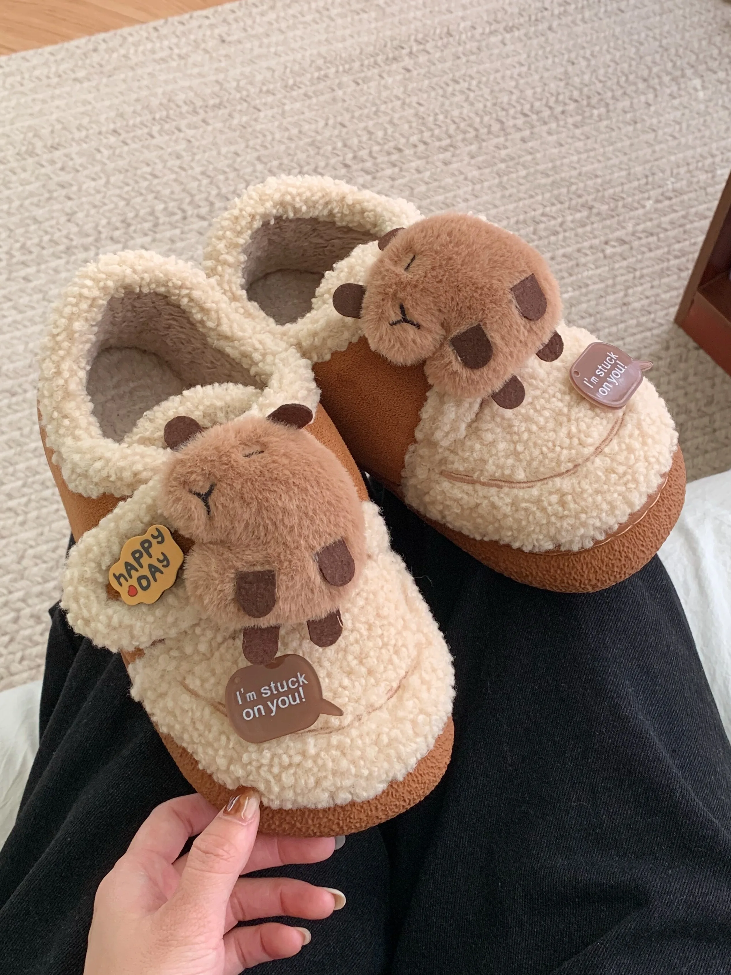 Winter Women's Cotton Shoes Lamb Fur Bean Boots Cute Capybara Water Outerwear Magic Tape round Toe Flat Heel Loafers