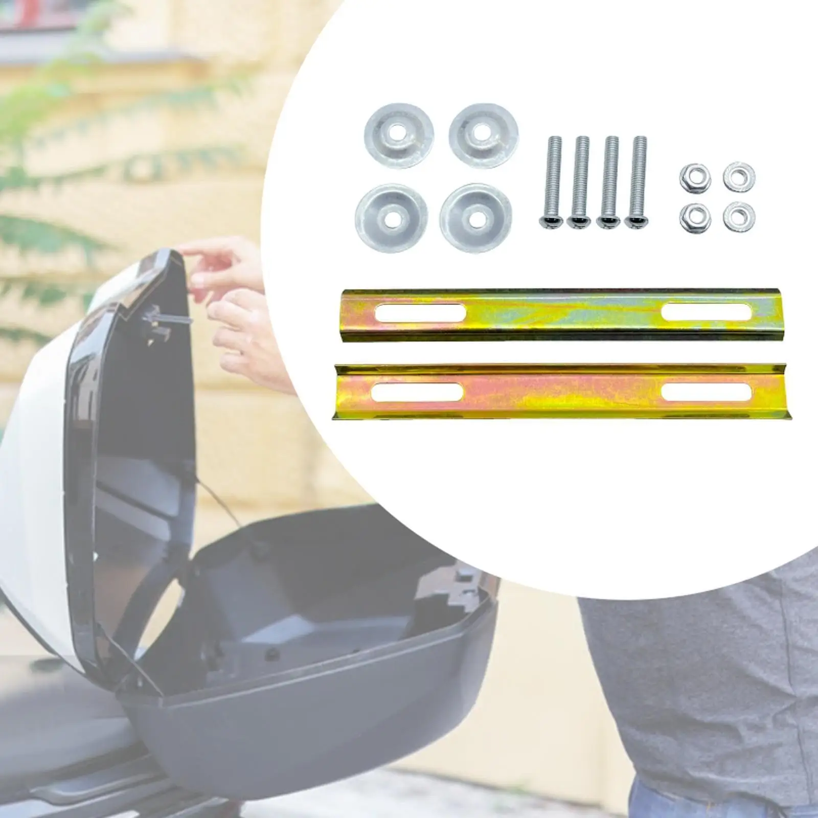 Uchwyty montażowe do koszy motocyklowych, do montażu na tylnym kuferze lub bagażniku.