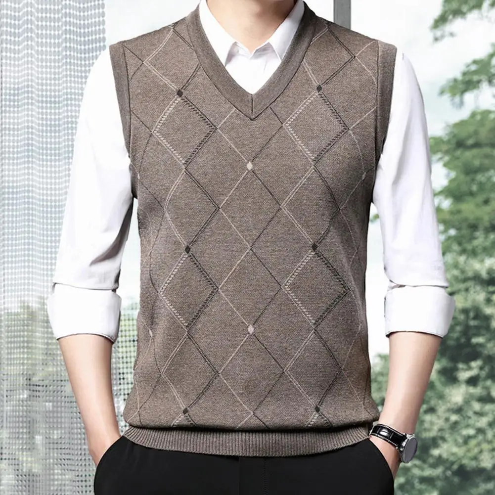 Men's Casual Sweater Vest Warm And Comfortable Vest In Autumn And Winter Thickened  V Neck Geometric Rhombus Waistcoat Tank Top