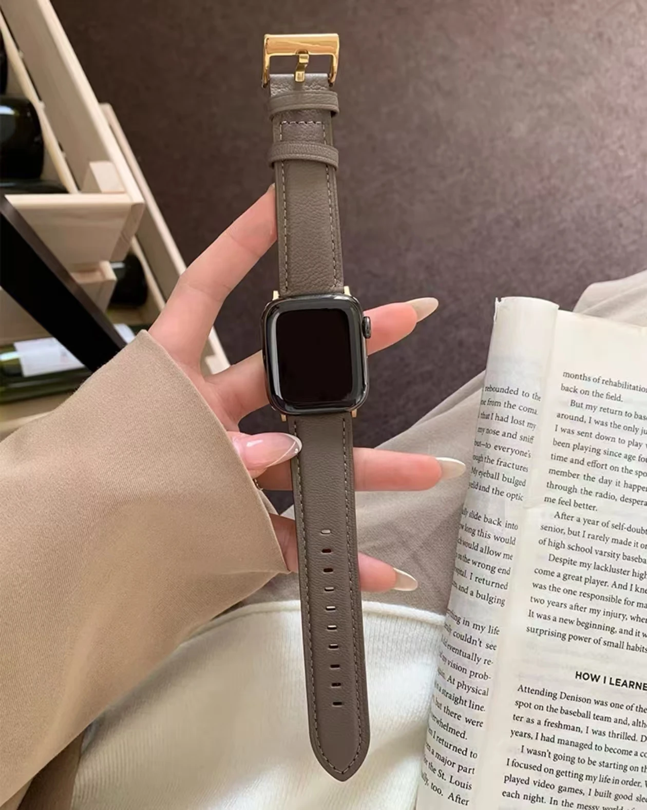 Leather loop Correa For Apple Watch band women Series 10/9/8/7/6/5/4/3/2/1 SE 38mm 40mm 41mm 42mm 44mm 45mm 46mm 49mm Strap