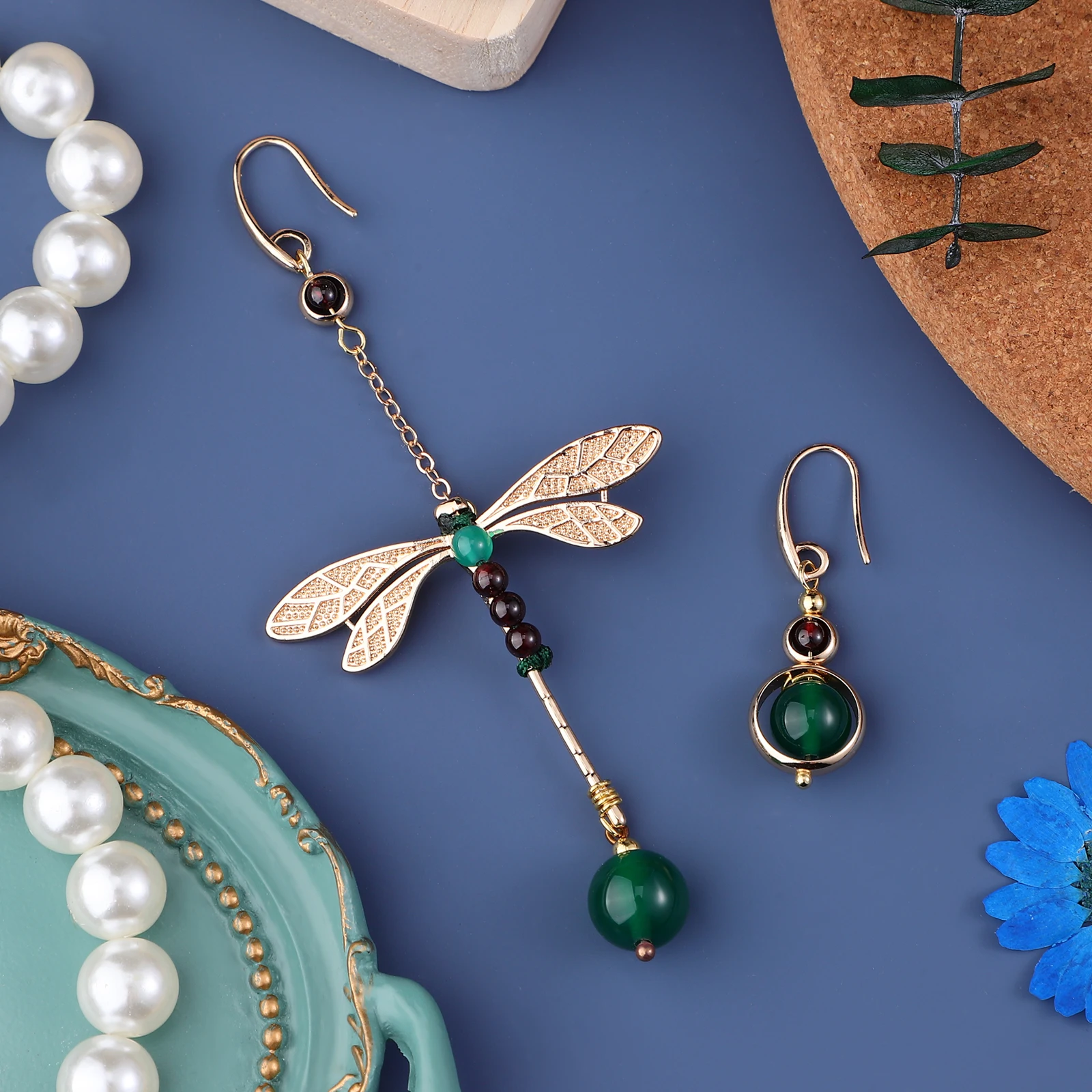 

Retro Earrings Exquisite Design Fashionable Stylish Ethnic Lightweight Portable Wear Characteristic Unique Dragonfly Retro