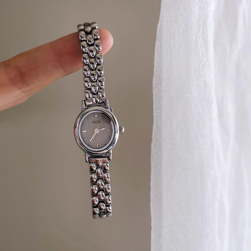 Classic Trend Ladies Watch Elegant Simple Retro Waterproof 2025 Quartz Watch Birthday Gift